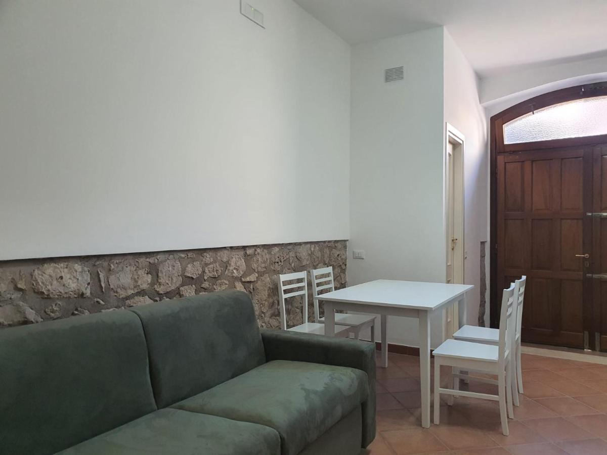 Casa Pepe - Fondi Vertice Rooms Exteriör bild